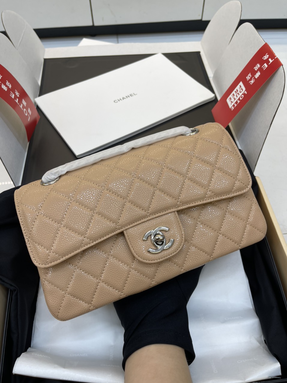 Túi xách Chanel Super Classic Medium Khóa Bạc Màu Nâu Da Hạt Size 23cm